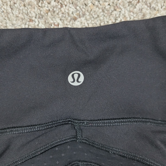 Lululemon Revitalize Tight - Picture 5 of 7